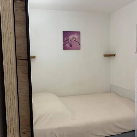 593 4 Pers Port Soleil Vue Piscine דירה *